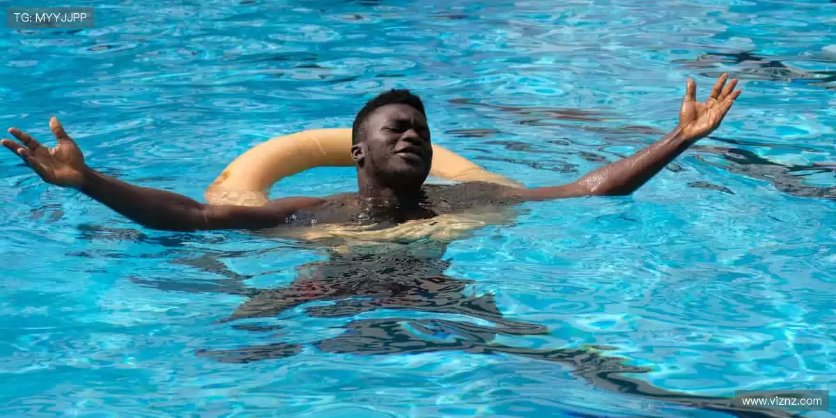 🎁 个性周边,定义你的运动态度!